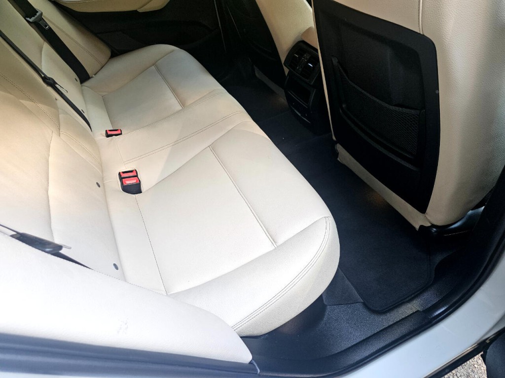 2018 BMW X4 Image 20