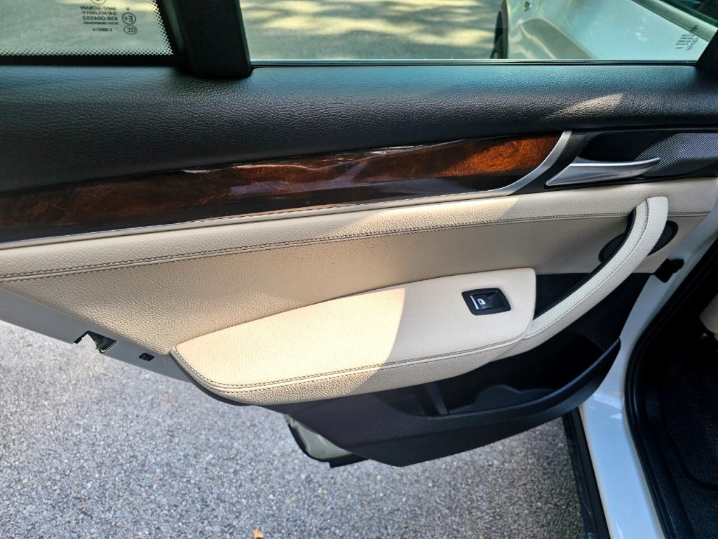 2018 BMW X4 Image 24