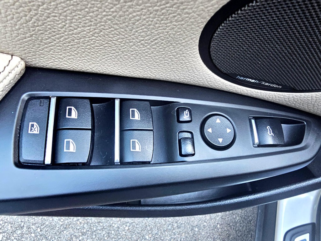 2018 BMW X4 Image 32