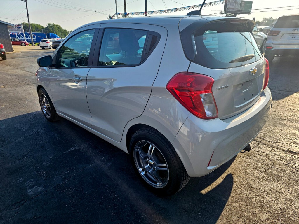 2016 Chevrolet Spark Image 5