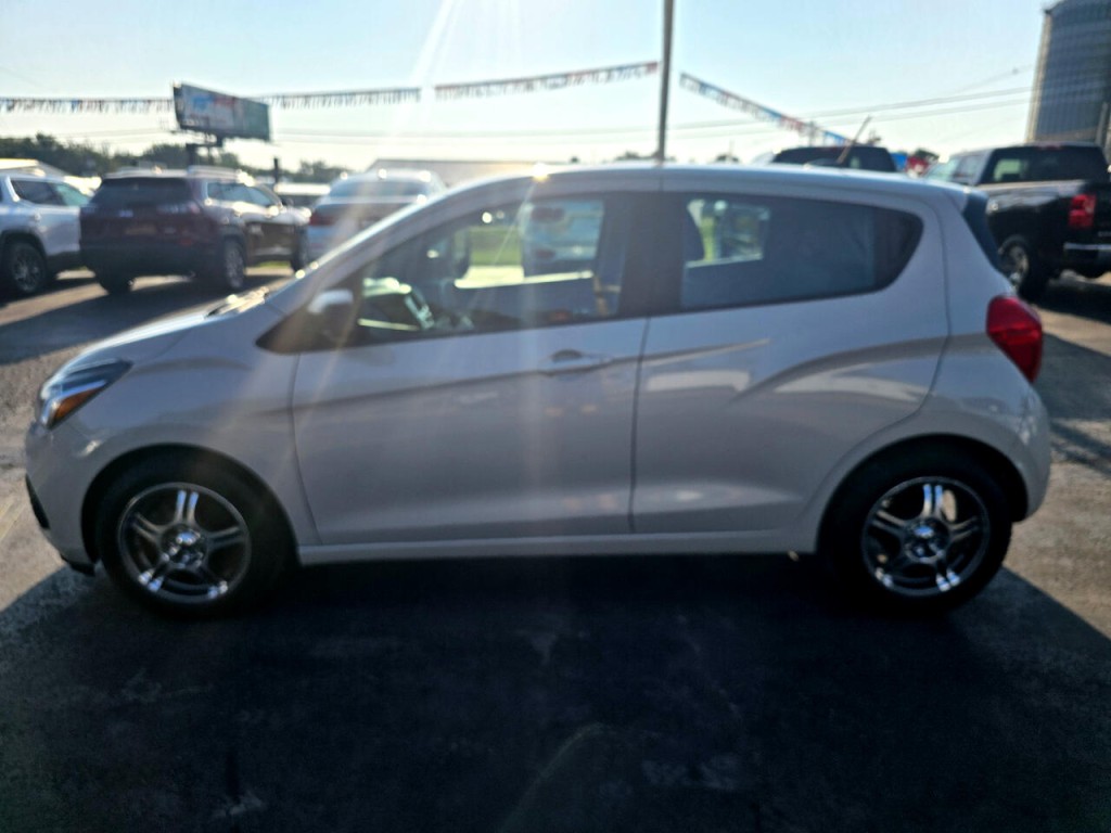 2016 Chevrolet Spark Image 6