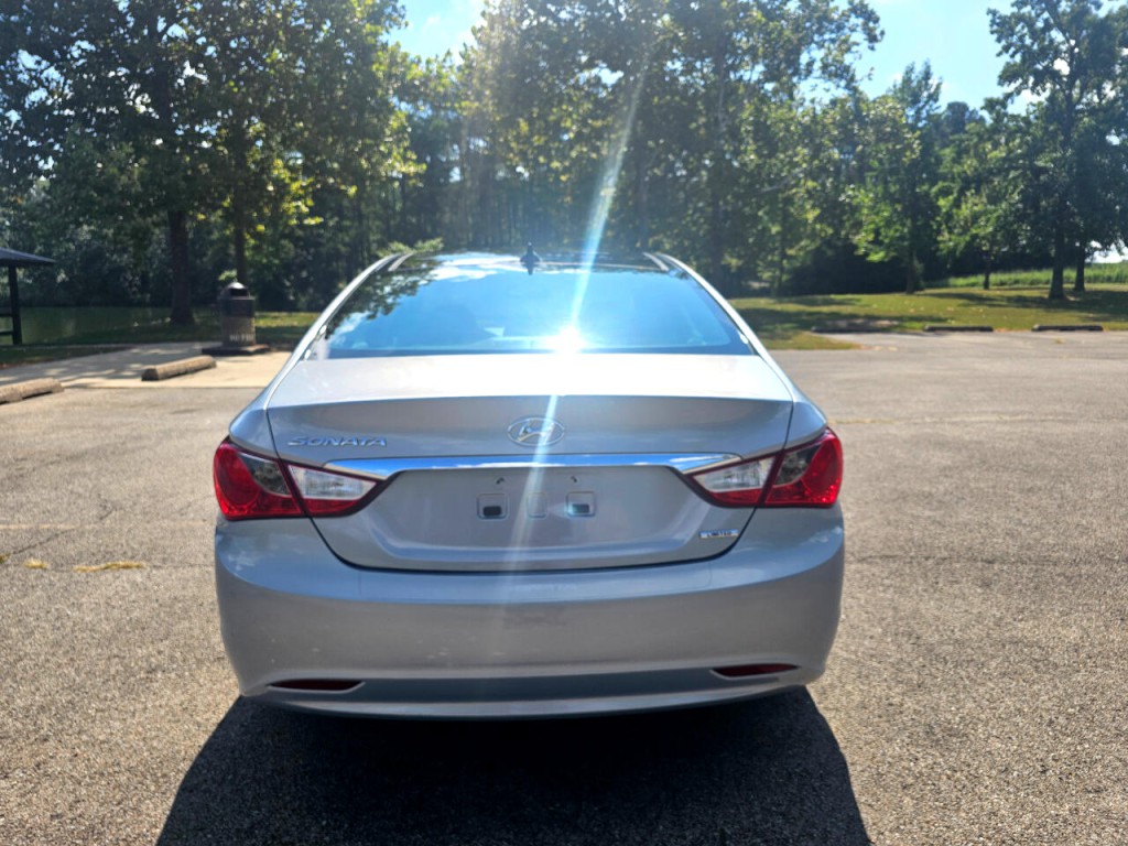 2013 Hyundai Sonata Image 7