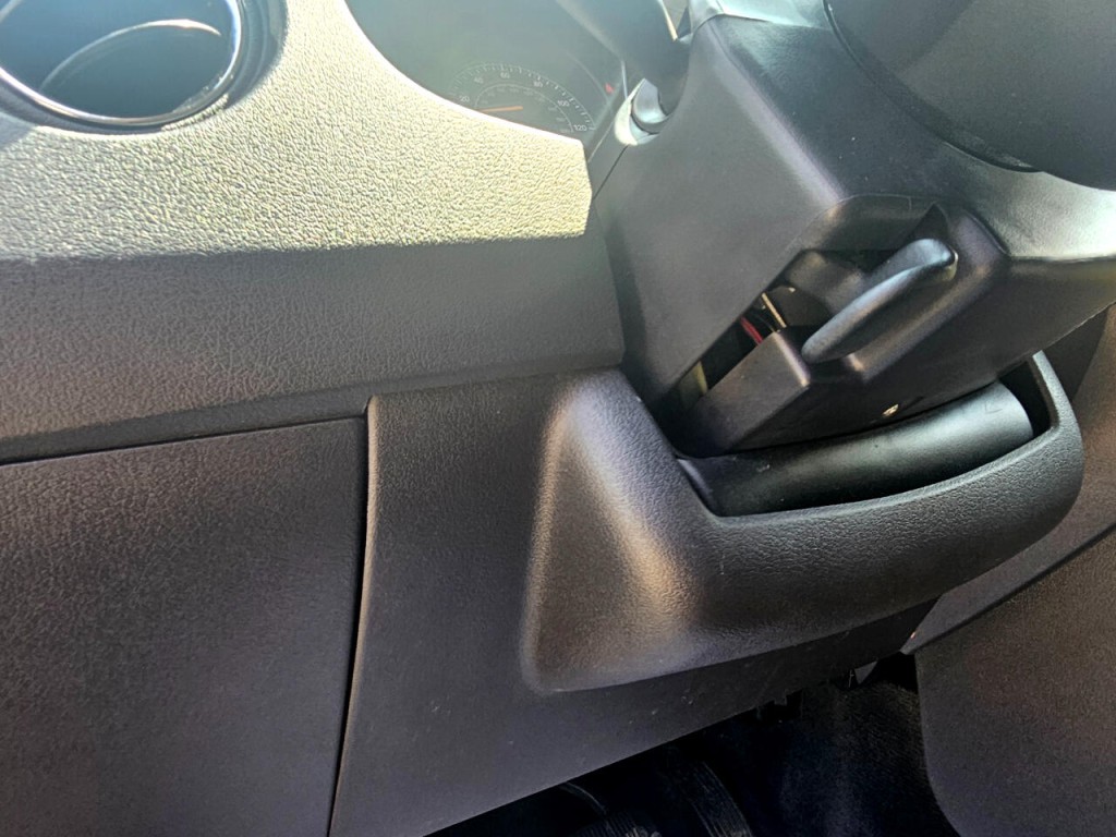 2017 Jeep Compass Image 30