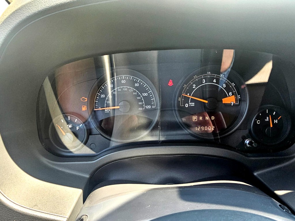 2017 Jeep Compass Image 35