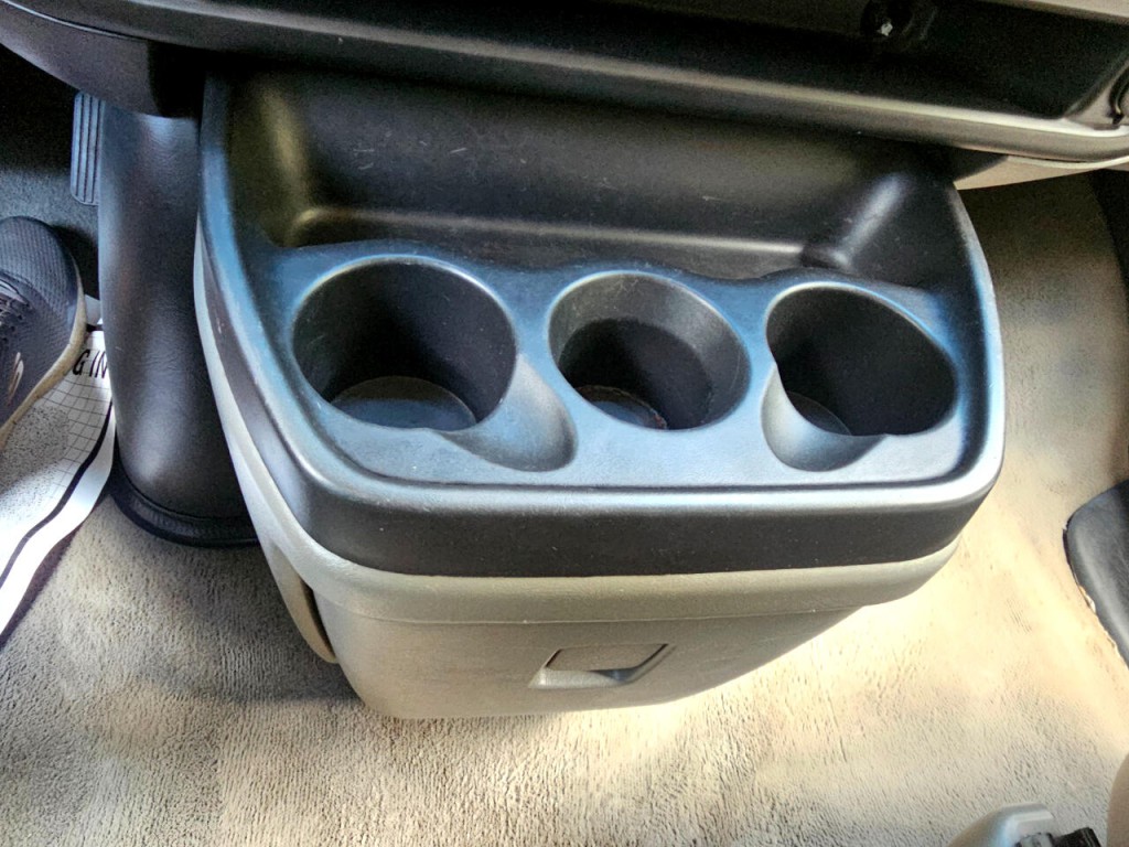 2003 Chevrolet Express Image 35