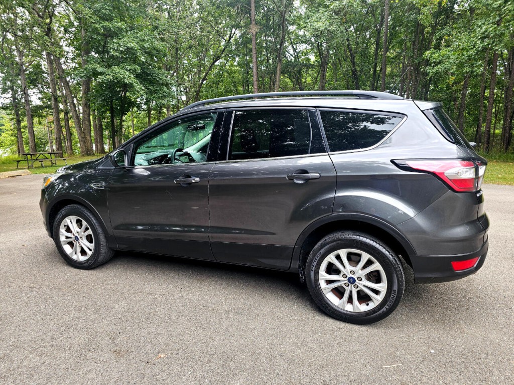 2018 Ford Escape Image 9
