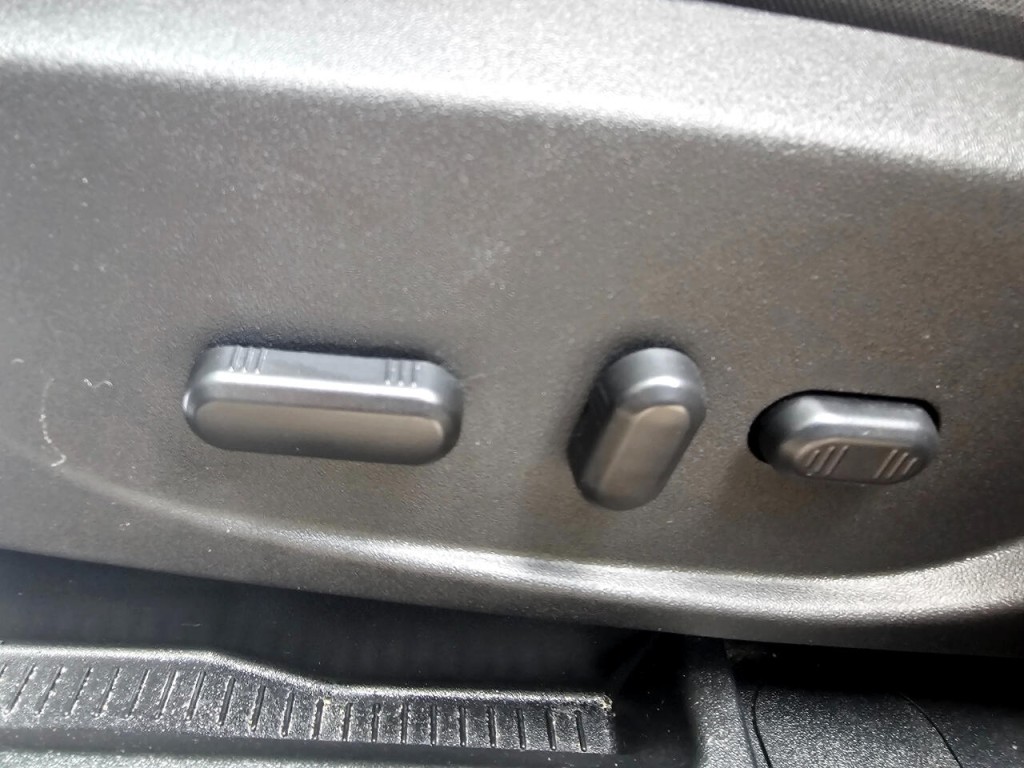 2018 Ford Escape Image 32
