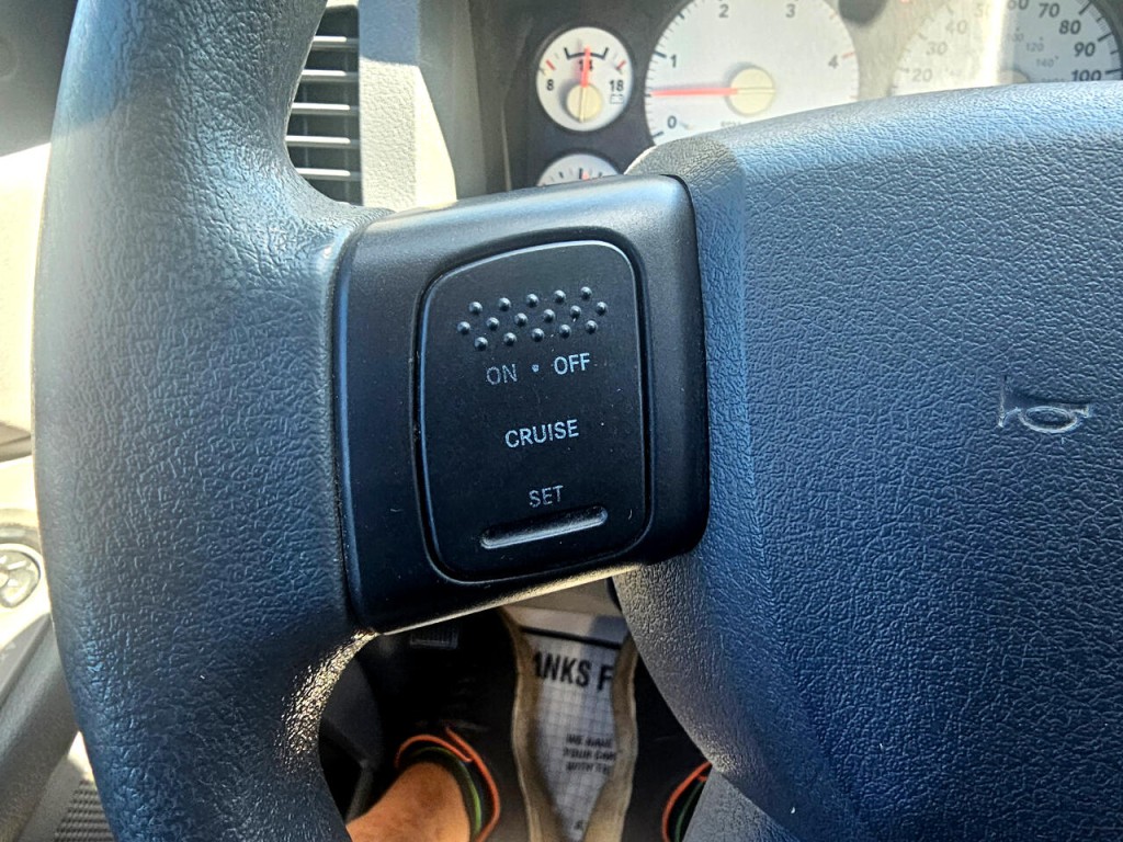 2006 Dodge Ram 2500 Image 35