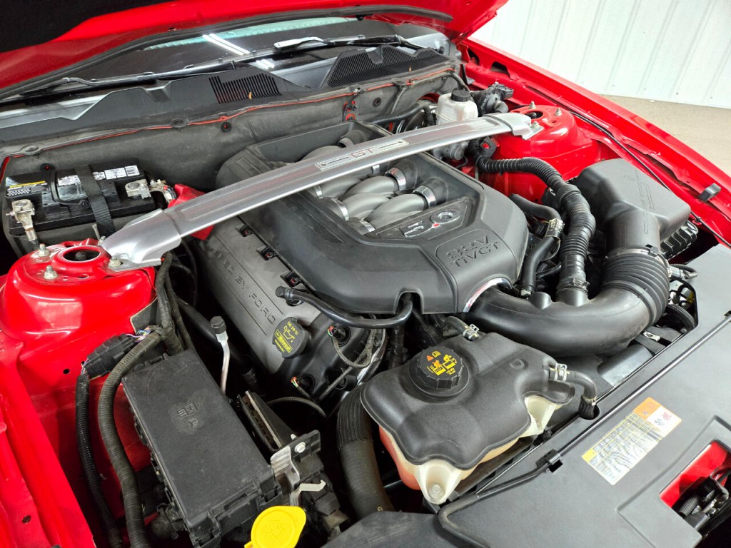 2012 Ford Mustang Image 36