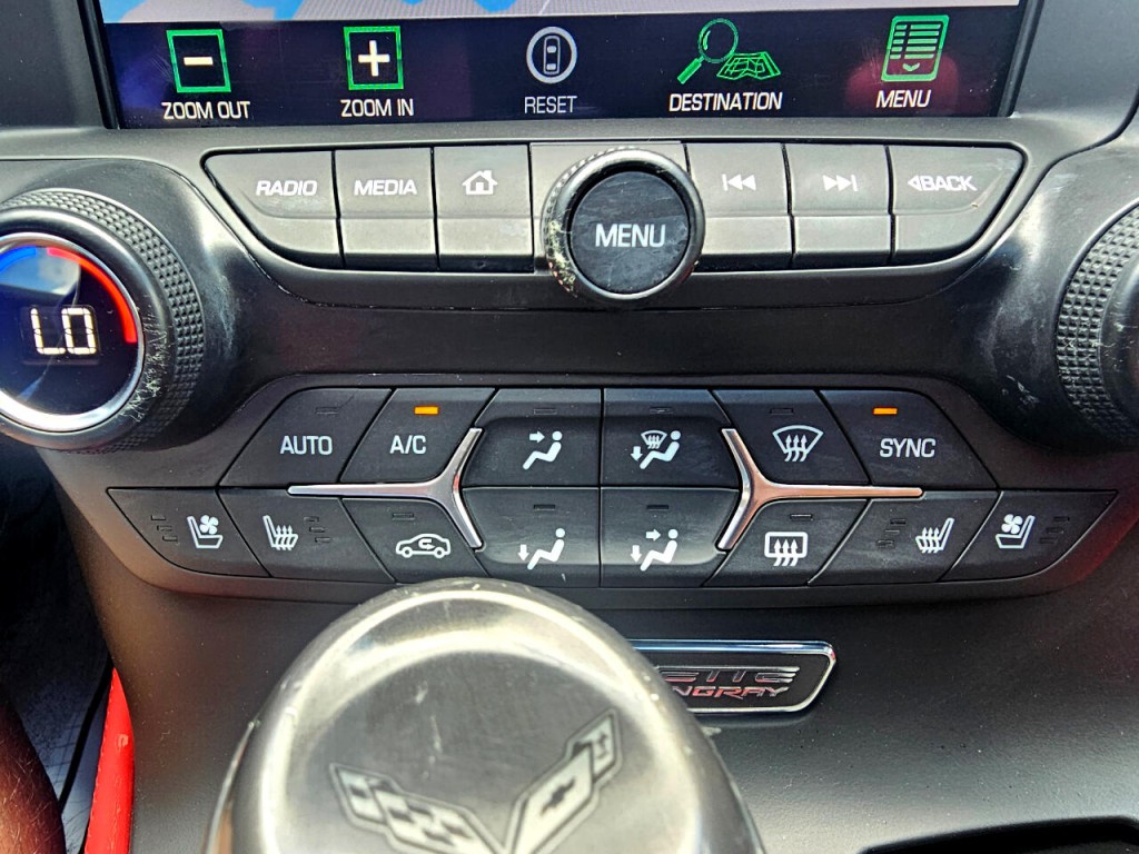 2015 Chevrolet Corvette Image 41