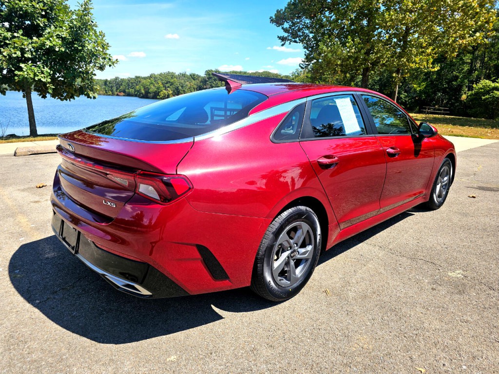 2021 Kia K5 Image 6