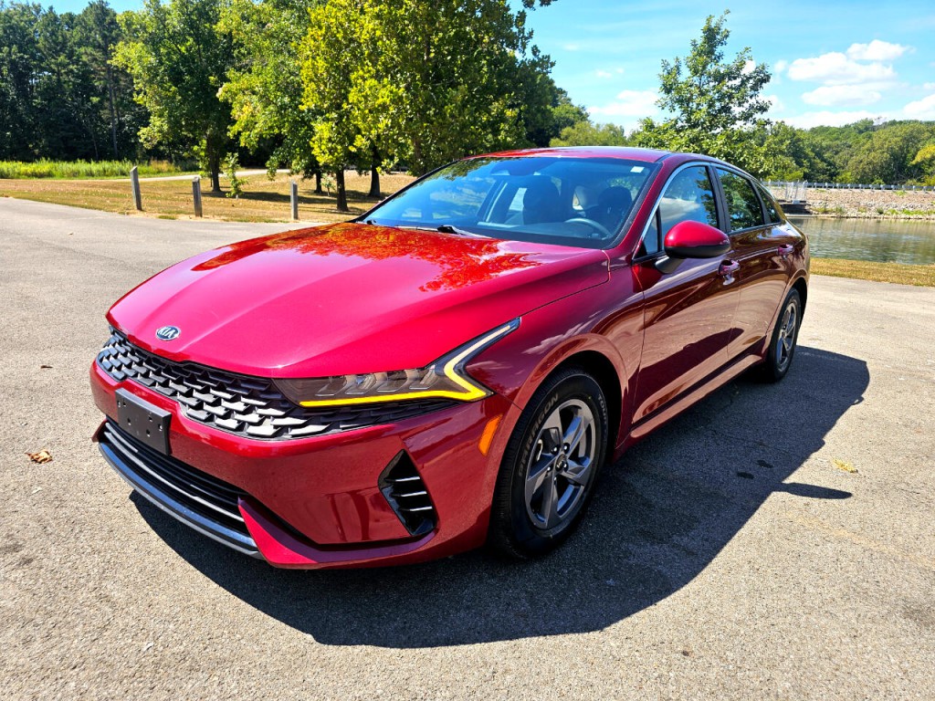 2021 Kia K5 Image 12