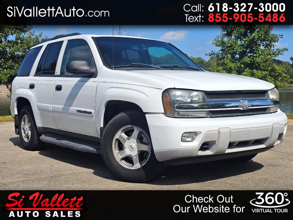 2003 Chevrolet Trailblazer Image 1