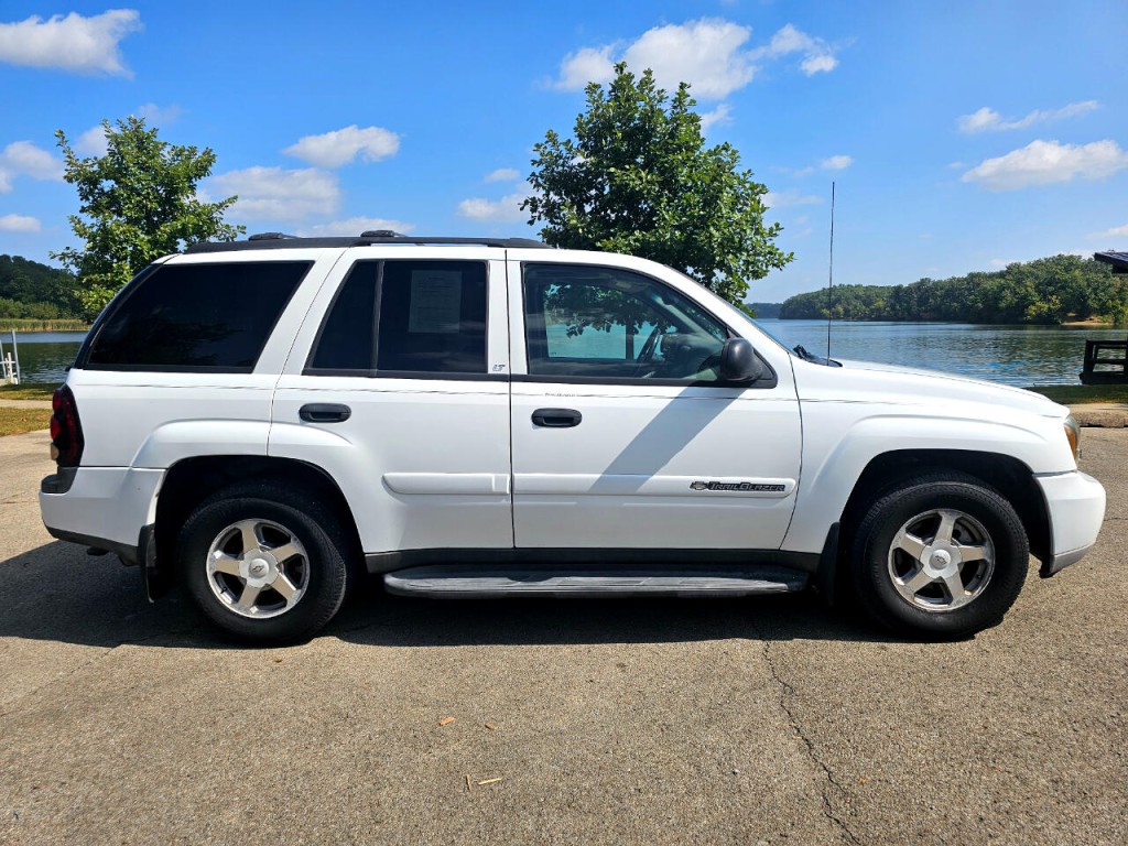 2003 Chevrolet Trailblazer Image 4