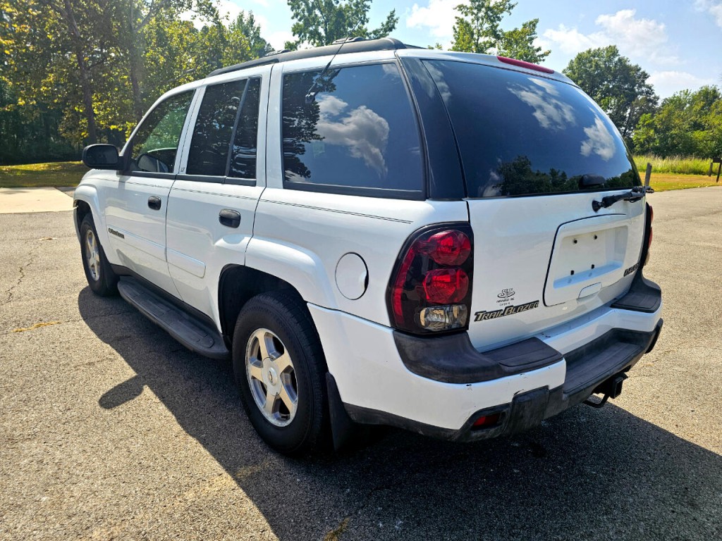2003 Chevrolet Trailblazer Image 8