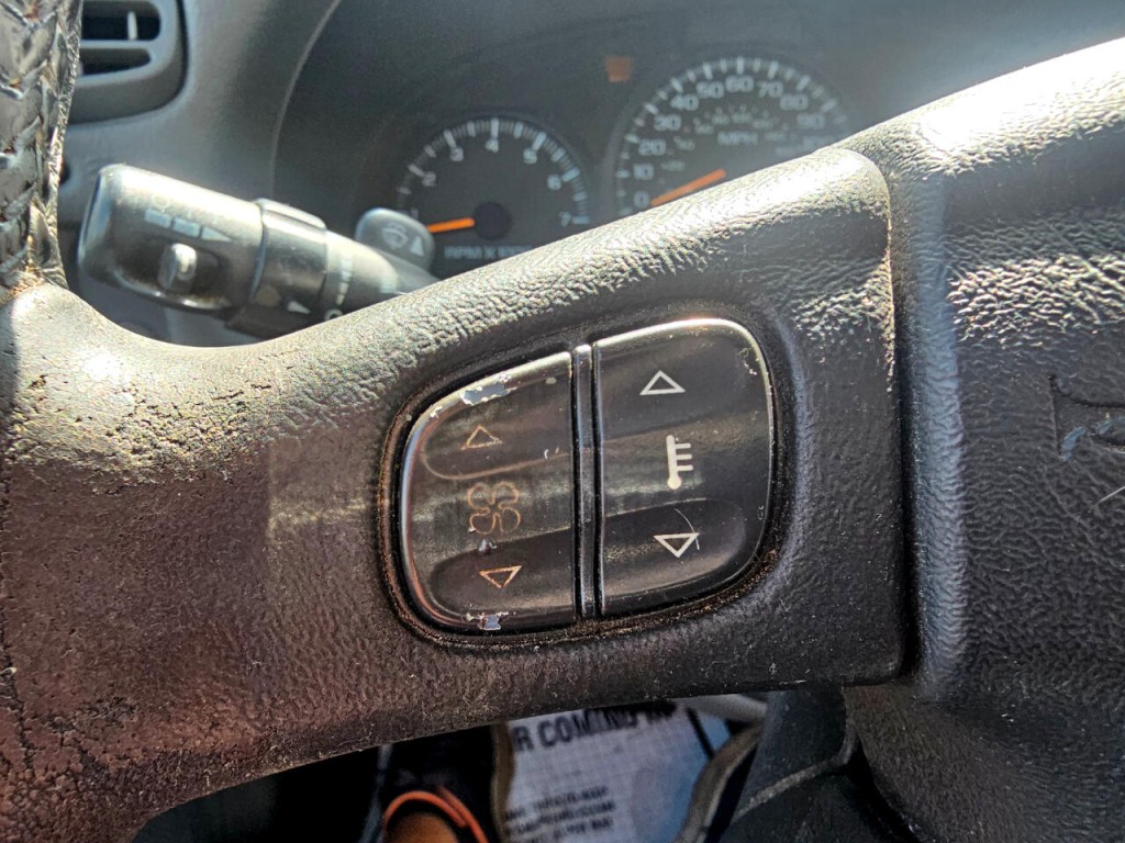 2003 Chevrolet Trailblazer Image 38