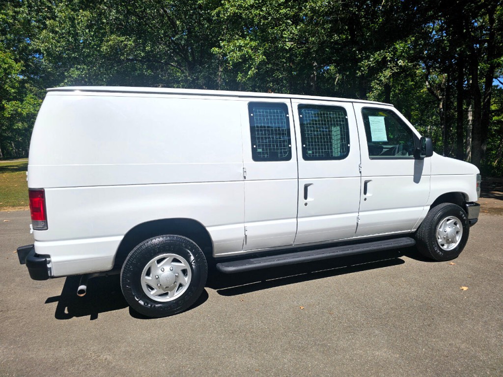 2013 Ford Econoline Image 5
