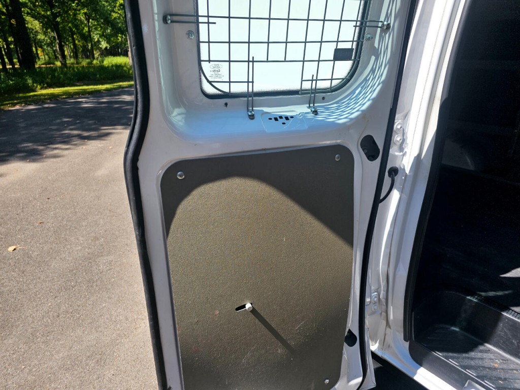 2013 Ford Econoline Image 19