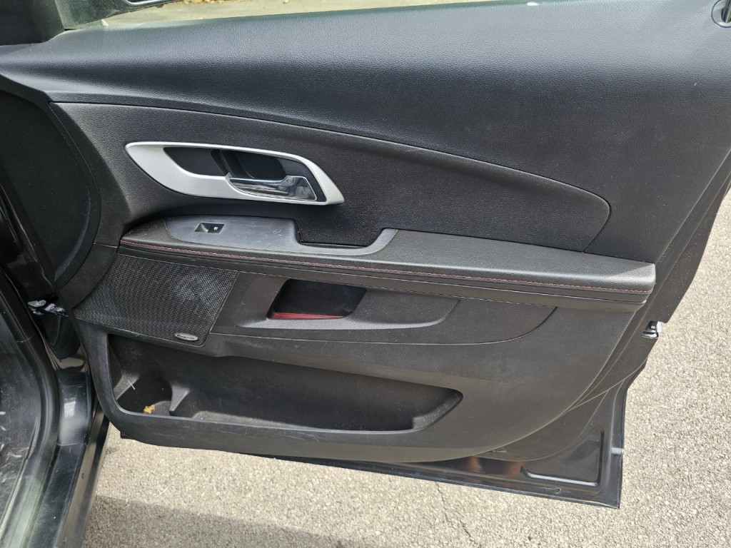 2010 Chevrolet Equinox Image 16