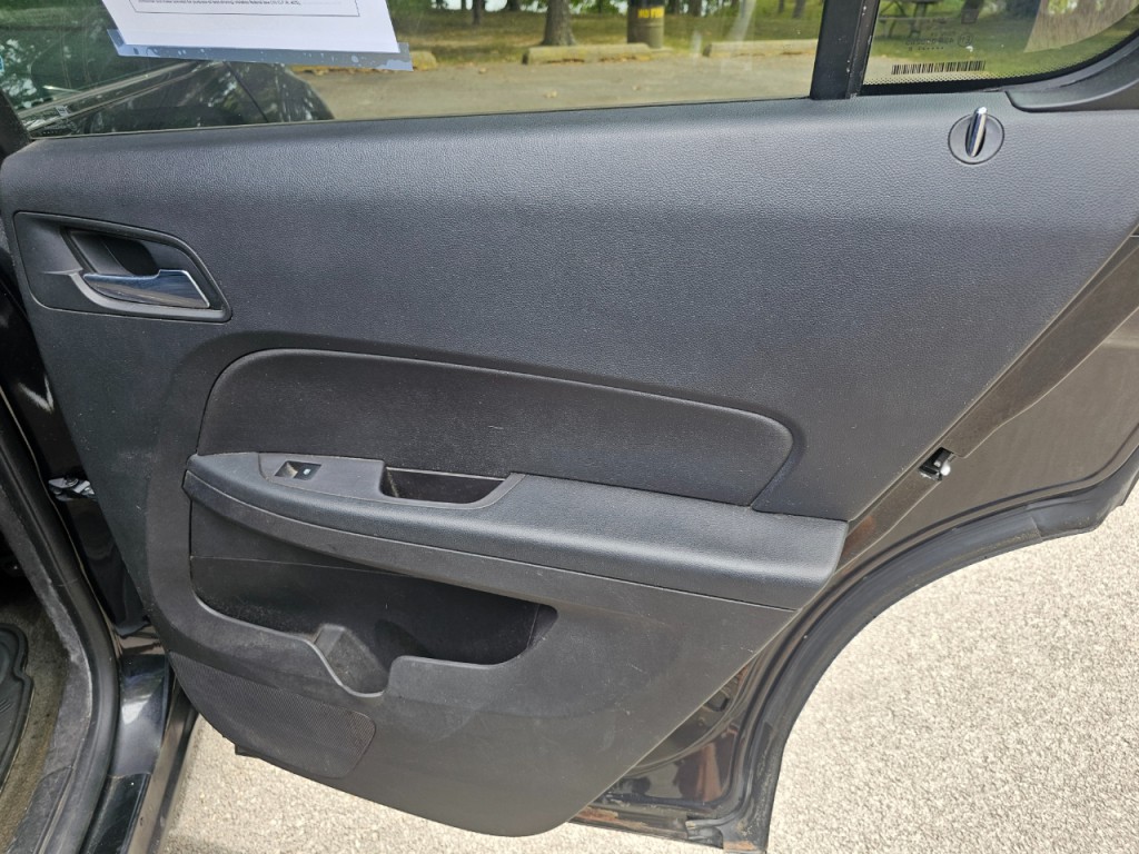 2010 Chevrolet Equinox Image 18