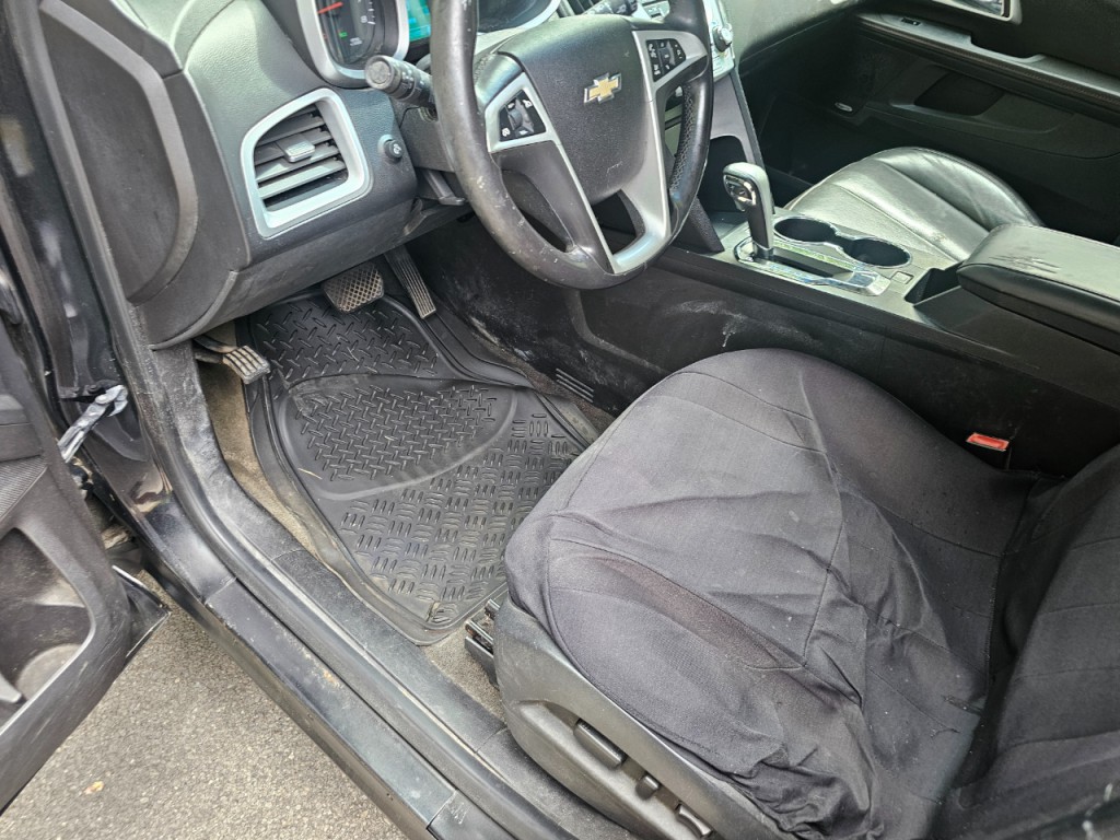 2010 Chevrolet Equinox Image 24