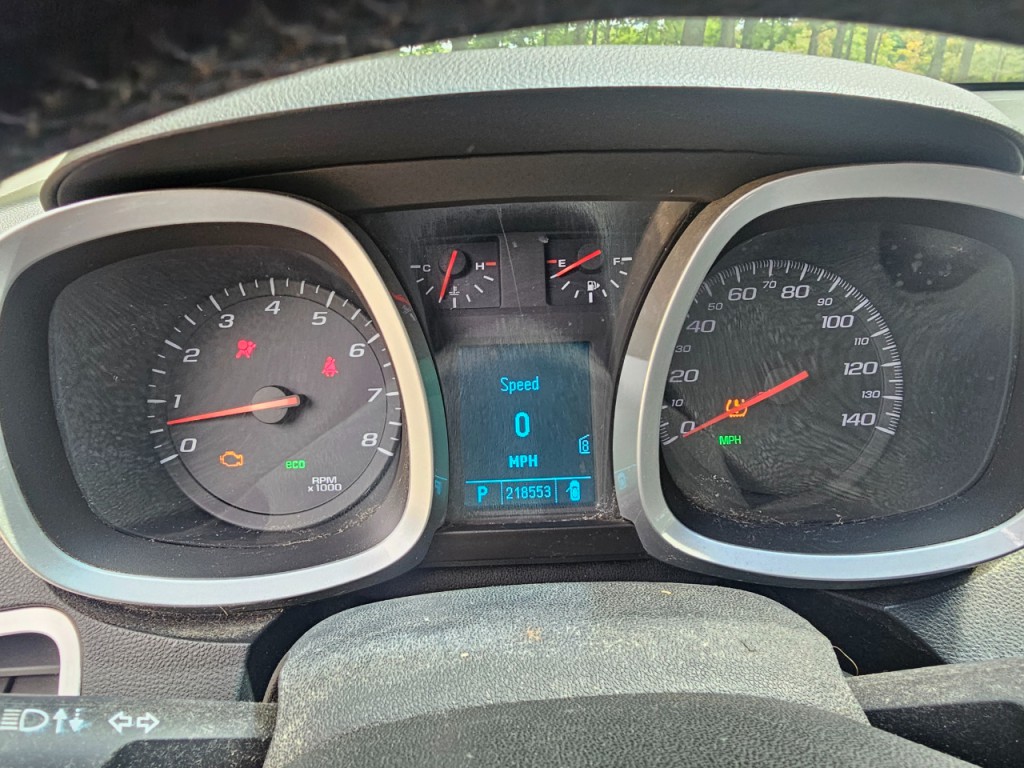 2010 Chevrolet Equinox Image 37