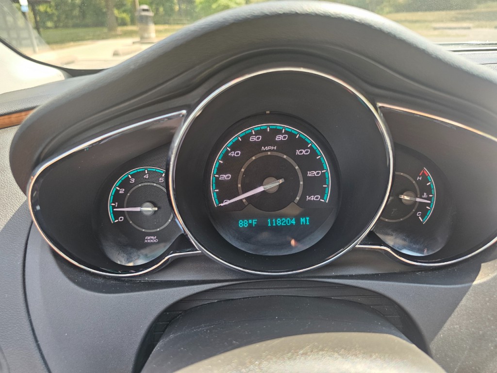 2011 Chevrolet Malibu Image 46