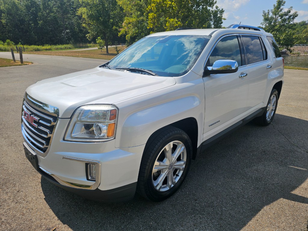 2017 GMC Terrain Image 12