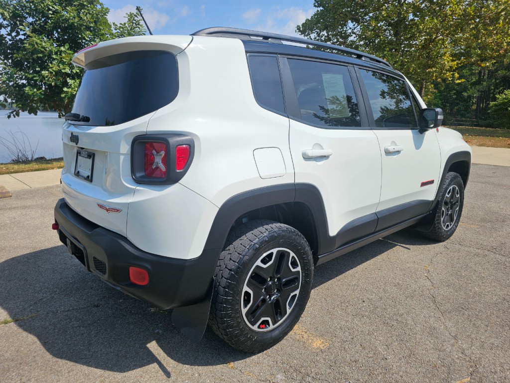 2017 Jeep Renegade Image 6