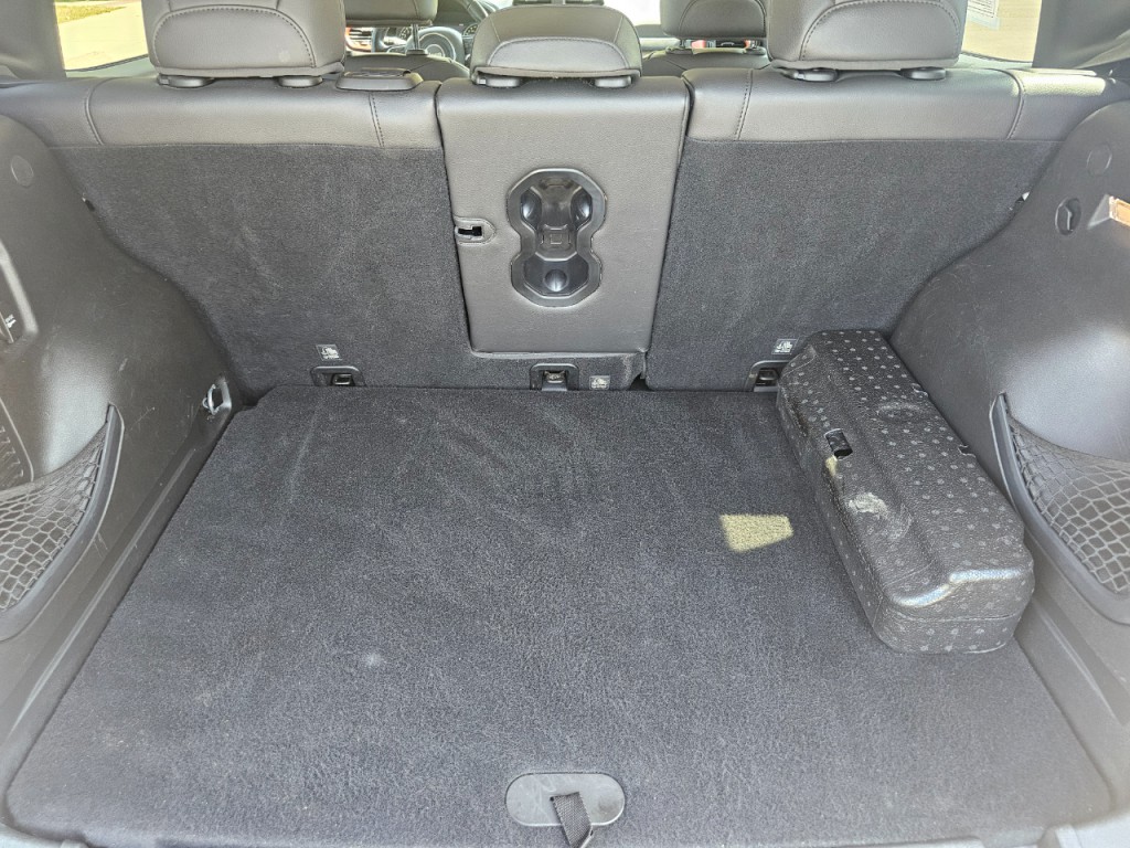 2017 Jeep Renegade Image 23