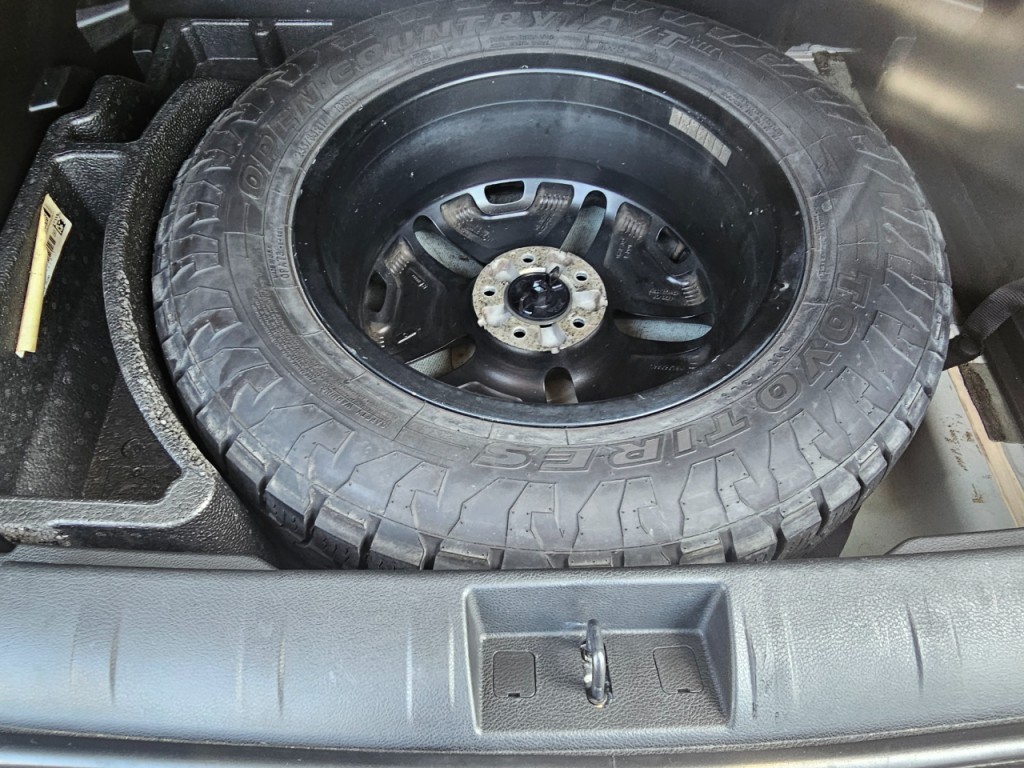 2017 Jeep Renegade Image 24
