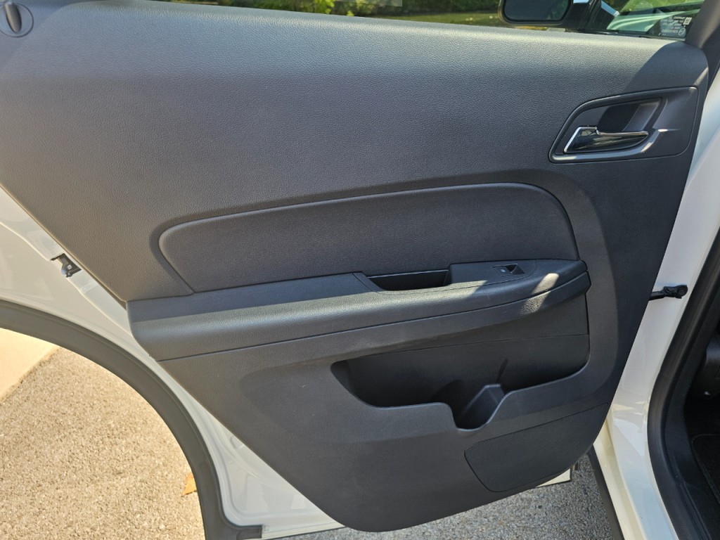 2015 Chevrolet Equinox Image 22