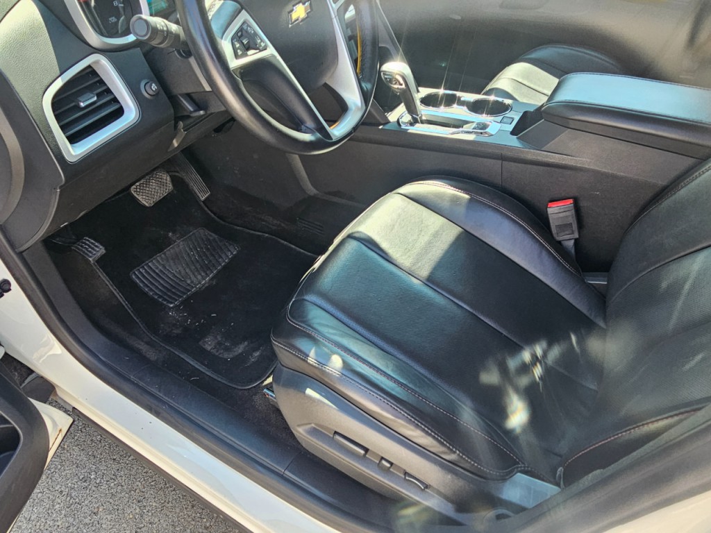 2015 Chevrolet Equinox Image 25