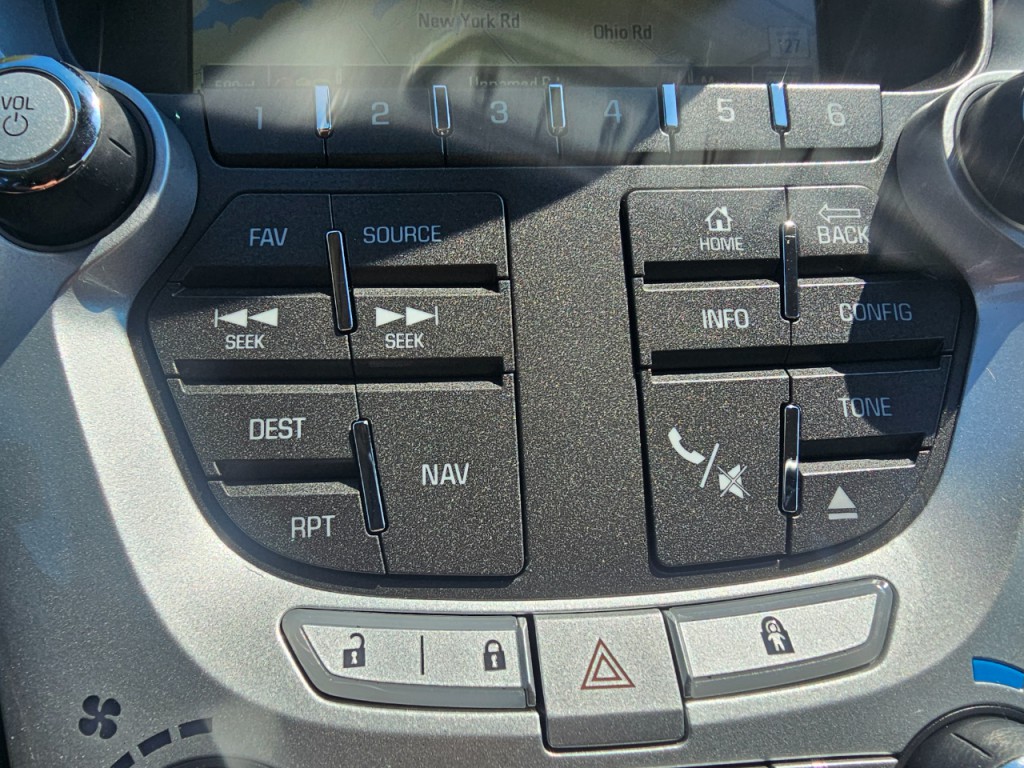 2015 Chevrolet Equinox Image 42