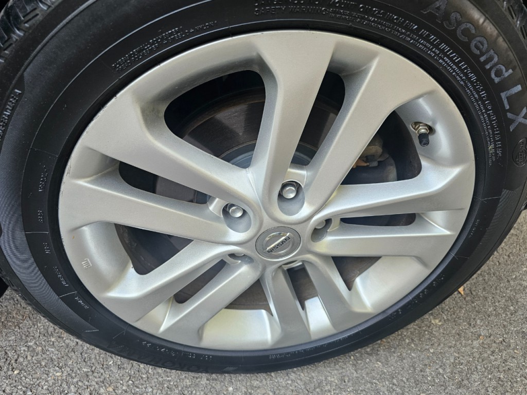 2014 Nissan Juke Image 15