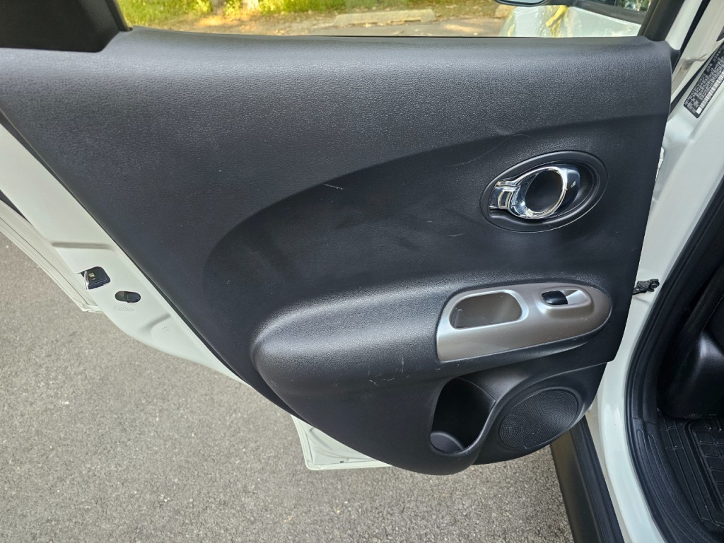 2014 Nissan Juke Image 22