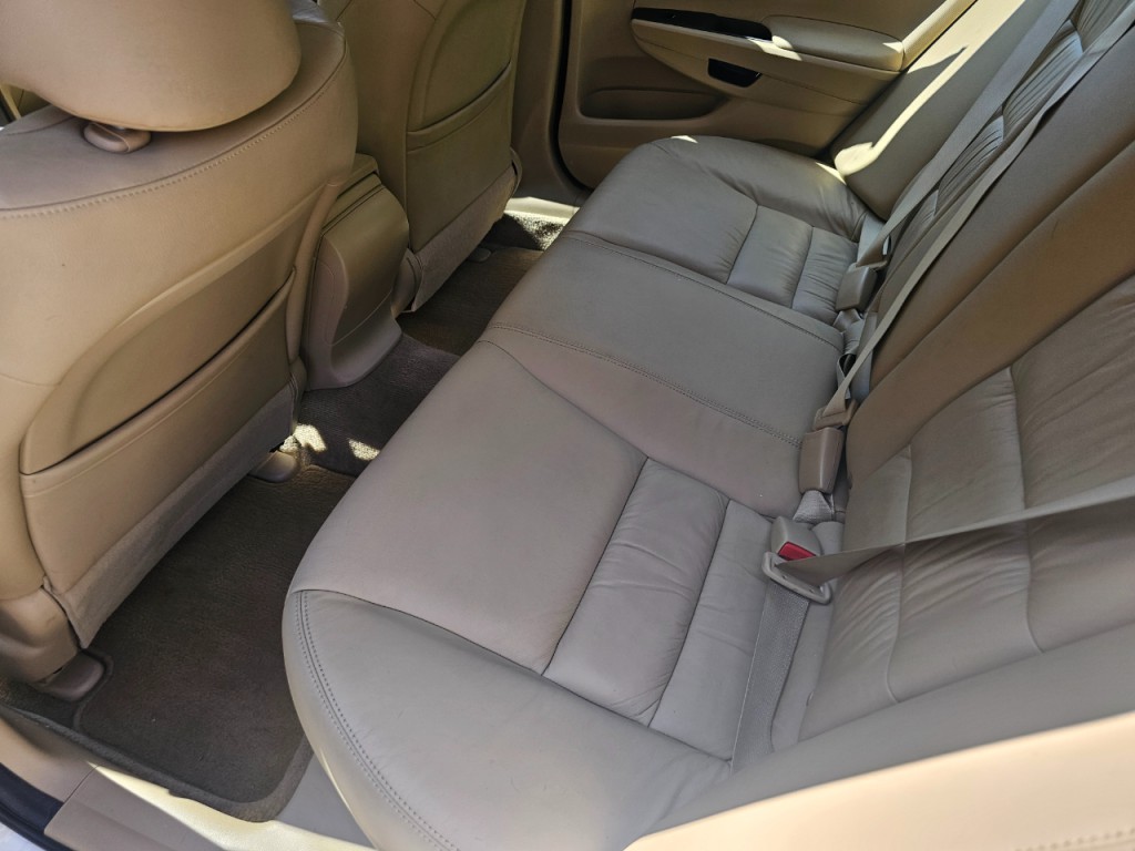 2012 Honda Accord Image 22
