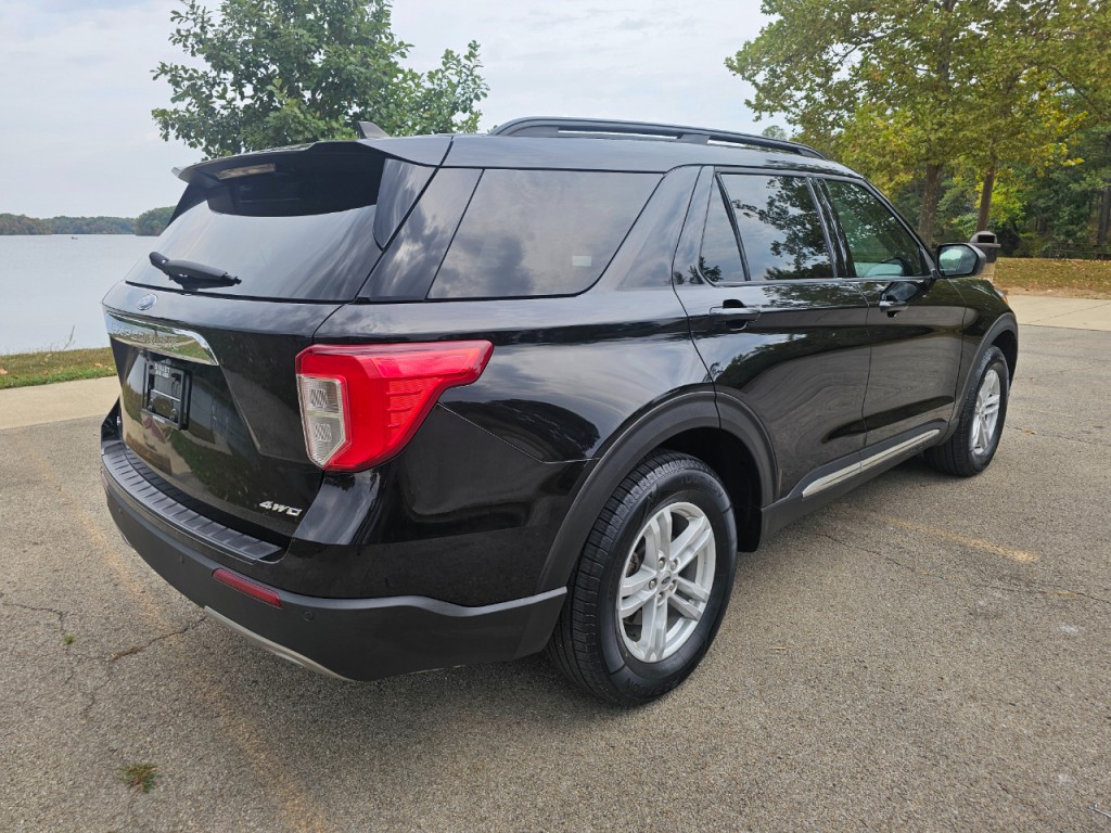 2021 Ford Explorer Image 6