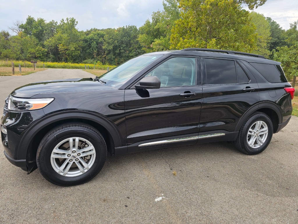 2021 Ford Explorer Image 11