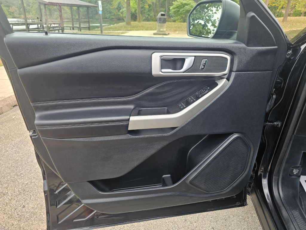 2021 Ford Explorer Image 28