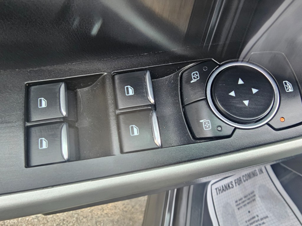 2021 Ford Explorer Image 34