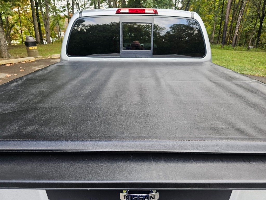 2016 Nissan Frontier Image 20