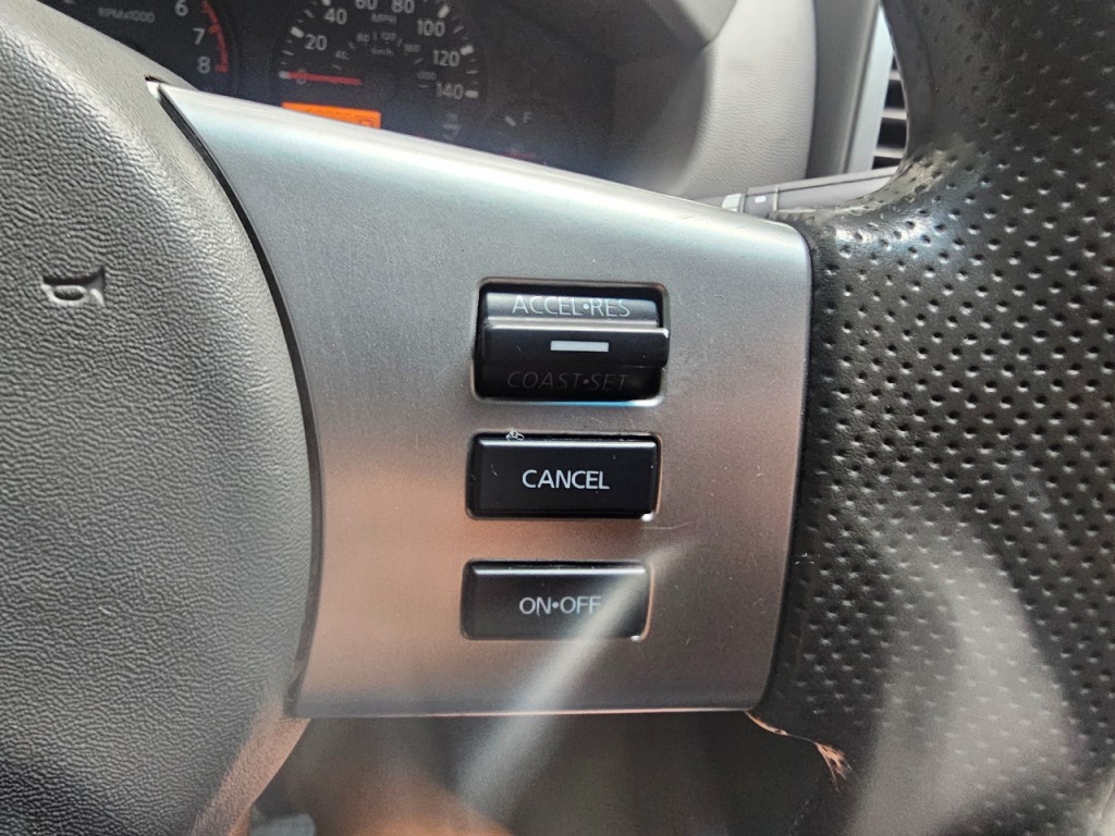 2016 Nissan Frontier Image 30