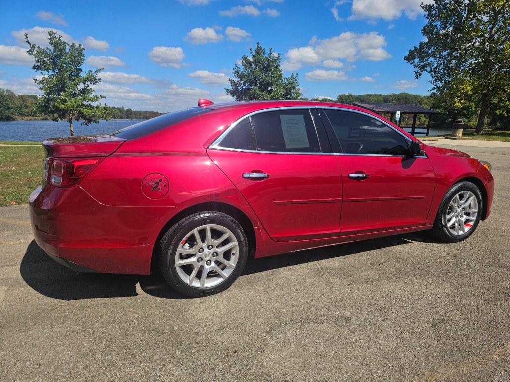 2013 Chevrolet Malibu Image 5
