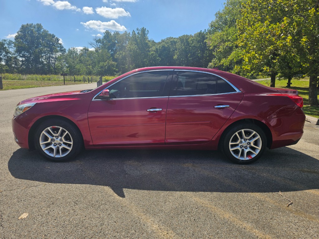 2013 Chevrolet Malibu Image 10