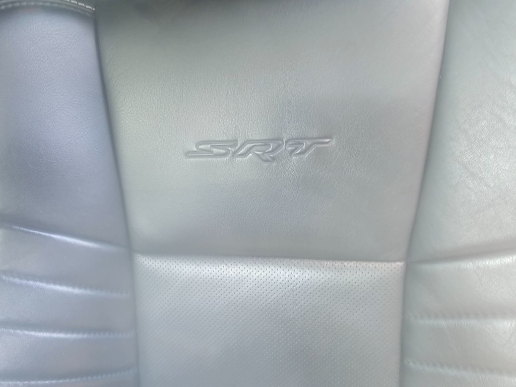 2016 Dodge Challenger Image 31