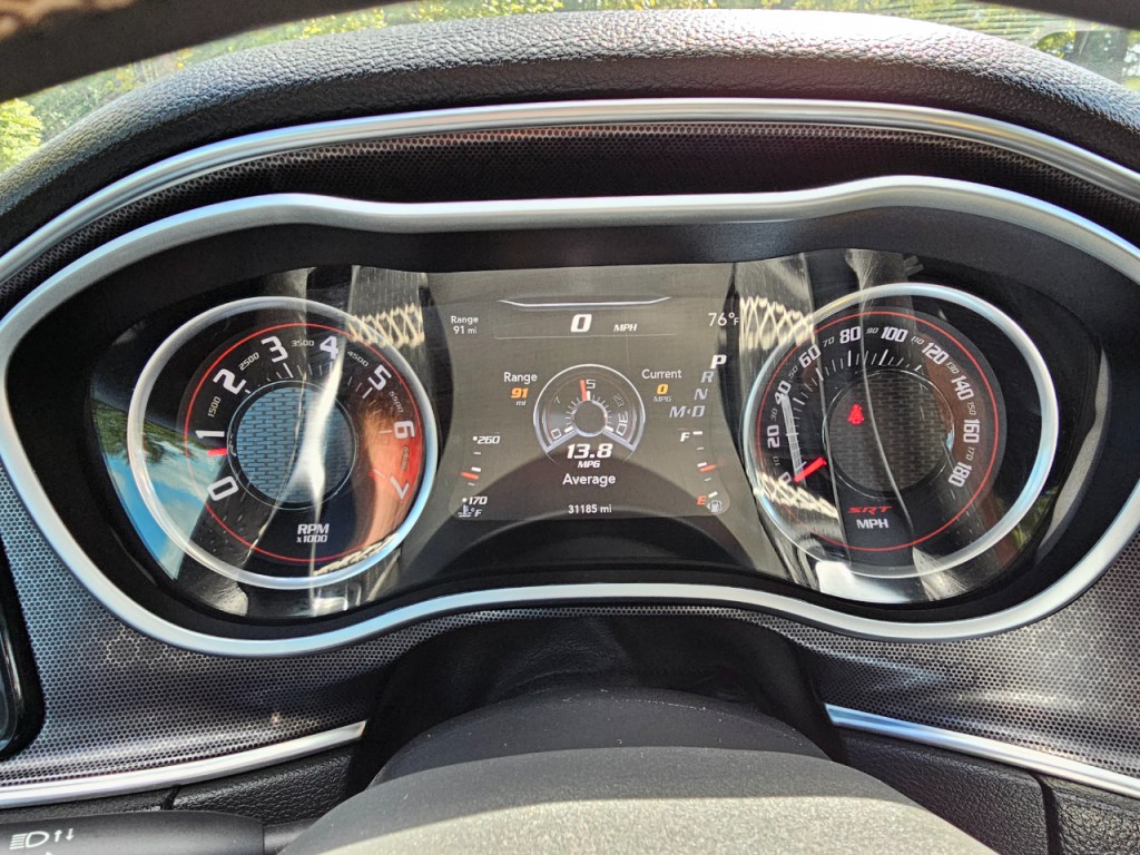 2016 Dodge Challenger Image 37