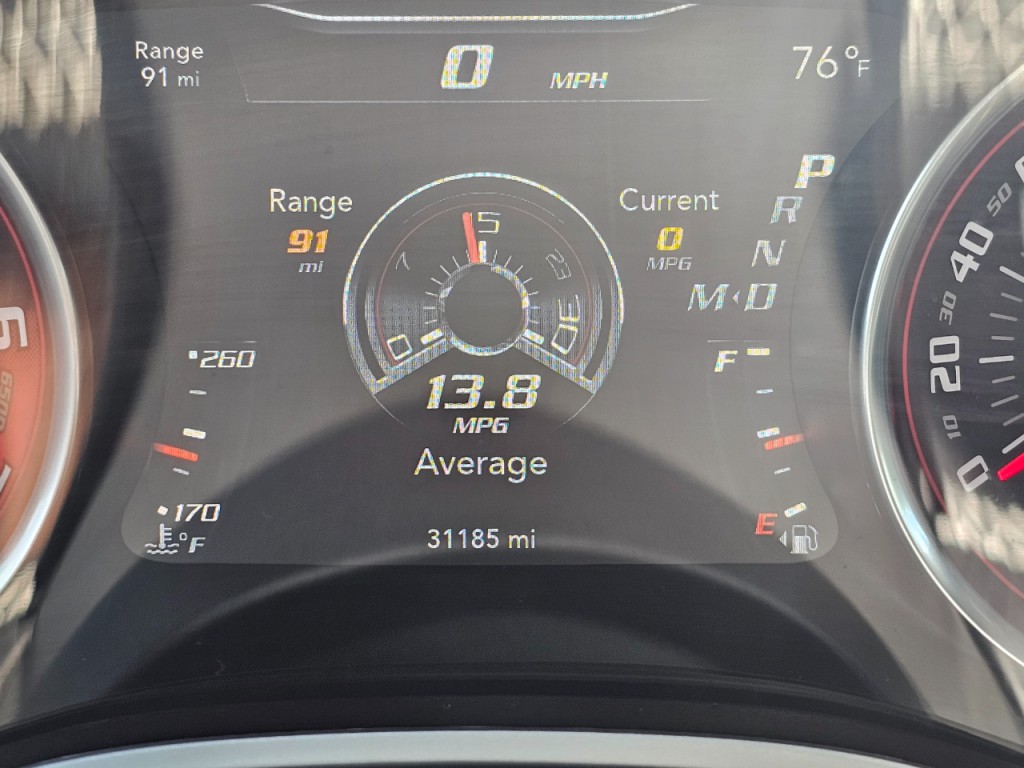 2016 Dodge Challenger Image 38