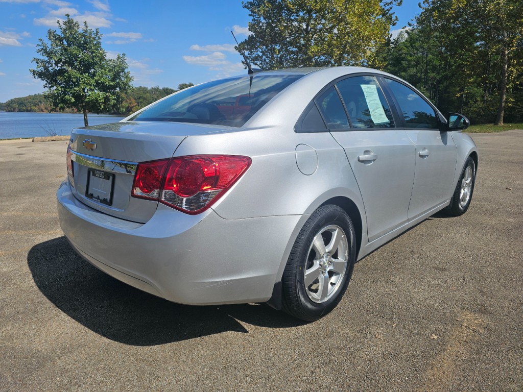 2014 Chevrolet Cruze Image 6