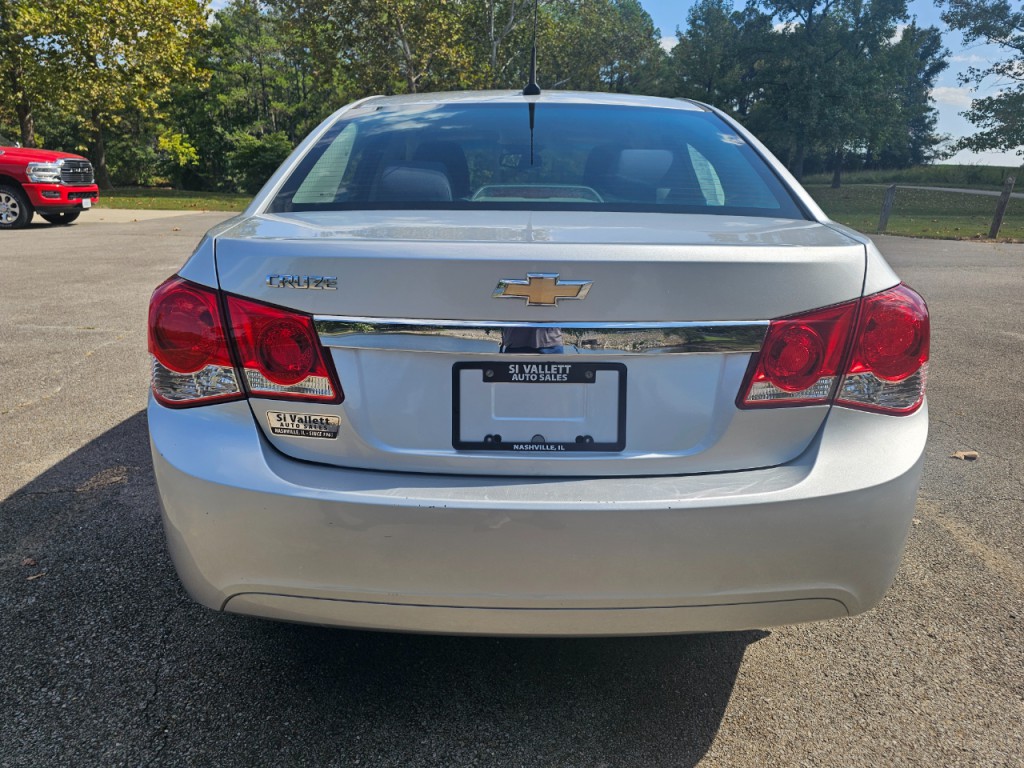 2014 Chevrolet Cruze Image 7